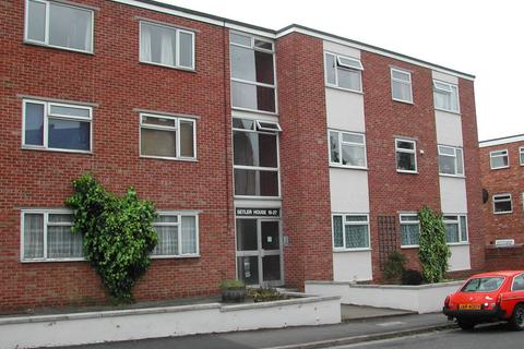 undefined, 5 Setler House