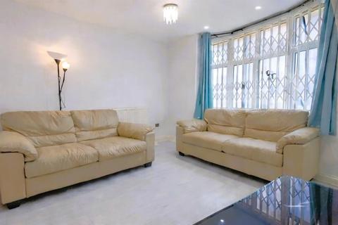 2 bedroom flat to rent, TWO BEDROOM FLAT WEST HENDON BROADWAY NW9