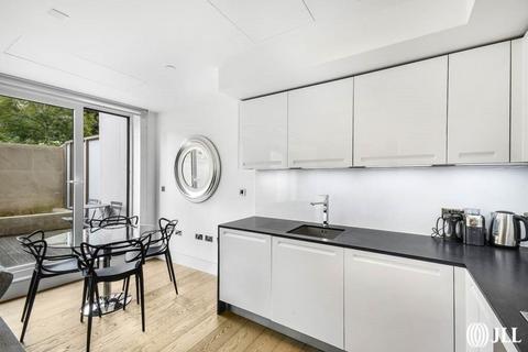 1 bedroom apartment to rent - Kensington High Street London W14