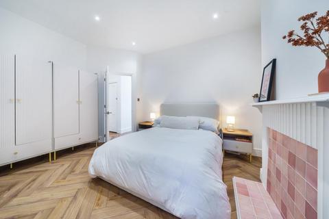 7 Vant Road, Tooting, London, SW17 8TH