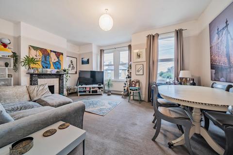 28 Charlmont Road, London, SW17 9AJ