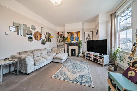 28 Charlmont Road, London, SW17 9AJ