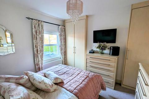 3 bedroom terraced house for sale, Wargrave,  Berkshire,  RG10