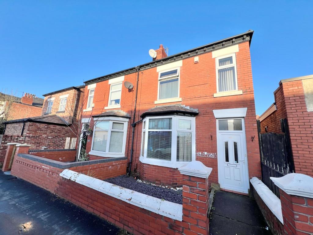 Hall Street, Offerton, Stockport, SK1 3 bed semidetached house for