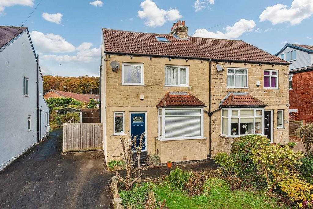 Outwood Lane, Horsforth LS18 4 bed semidetached house for sale £469,950