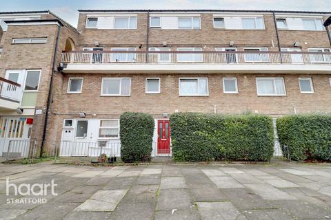 27 Carroll Close, London, E15 1RS