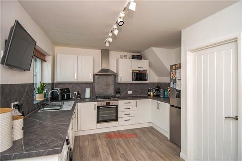 8 Bourne Avenue, Catshill, Bromsgrove, B61 0NZ