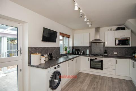 8 Bourne Avenue, Catshill, Bromsgrove, B61 0NZ