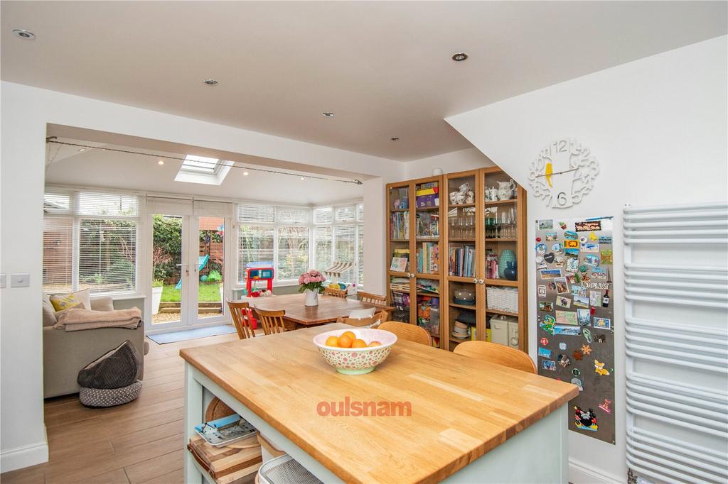 Garrick Road, Bromsgrove... 3 bed semidetached house £349,500