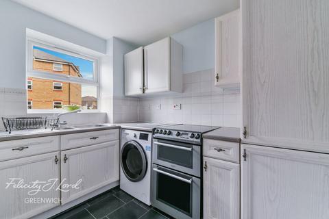 66 Basevi Way, London, SE8 3JS