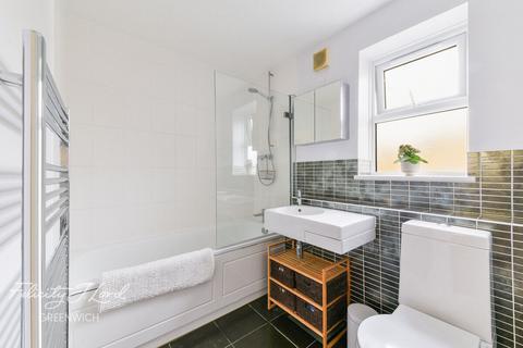 66 Basevi Way, London, SE8 3JS