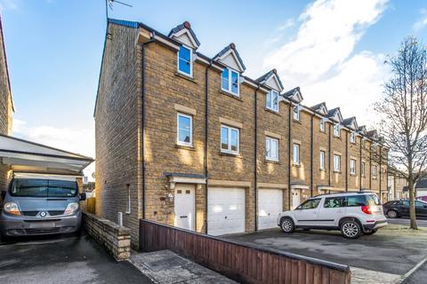 31 Beechwood Close, Nailsworth, Stroud, GL6 0BG