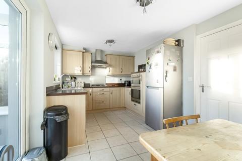 31 Beechwood Close, Nailsworth, Stroud, GL6 0BG