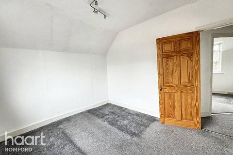 1 Cedar Road, Romford, RM7 7JR