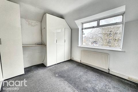 1 Cedar Road, Romford, RM7 7JR