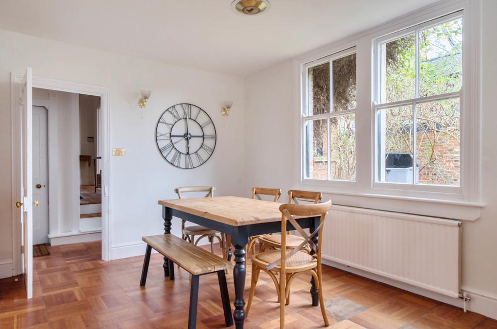 Kitchen/Breakfast Rm