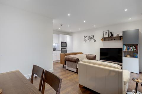 2 bedroom apartment for sale, Pipit Drive, Putney, London, SW15