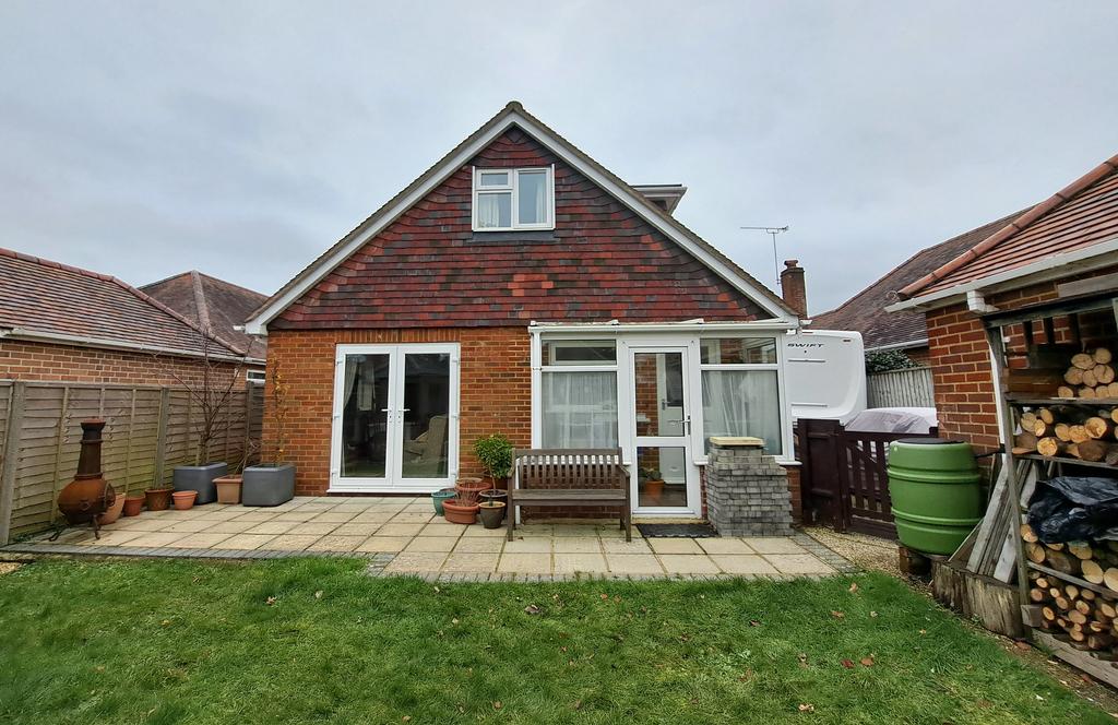 Craigmoor Avenue, Bournemouth BH8 3 bed detached bungalow for sale £