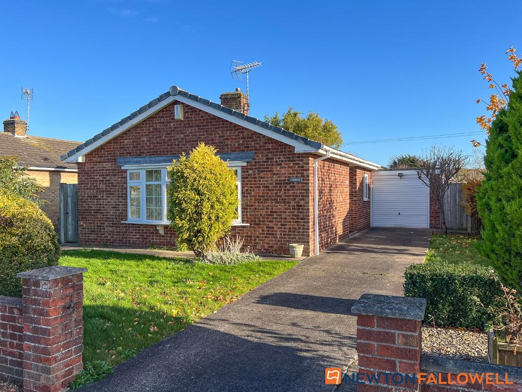 Oliver Road, 6 NG23 3 bed detached bungalow for sale £290,000