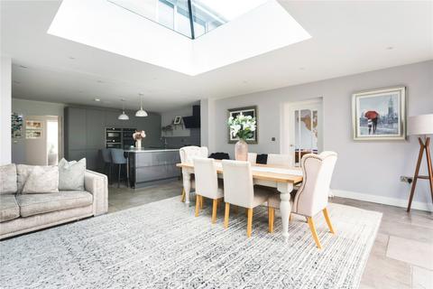 5 bedroom detached house for sale - The Gardens, Cheltenham, Gloucestershire, GL50