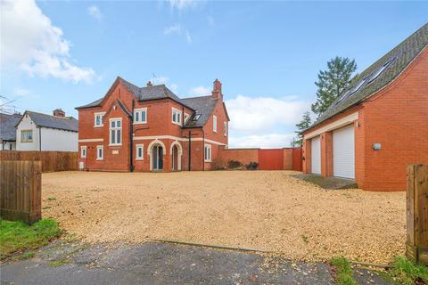 4 bedroom detached house for sale, East Street, Long Buckby, Northamptonshire, NN6