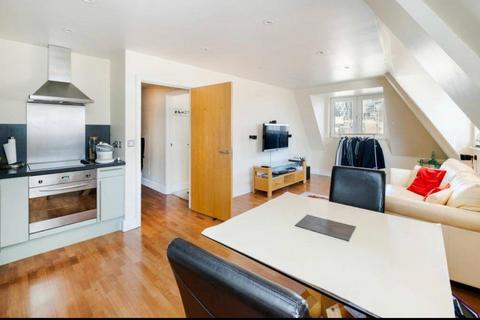 Flat 807, 1 Pepys Street, London, EC3N 2NU