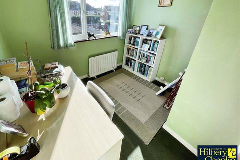 54 Hamilton Drive, Romford, RM3 0UU