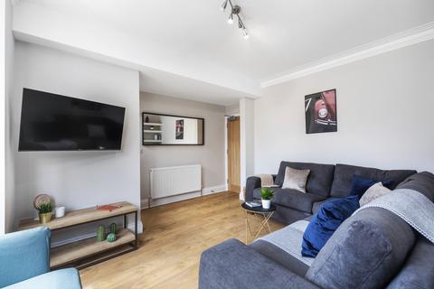 5 bedroom house to rent - Claremont Grove, Leeds LS3