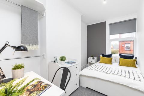 5 bedroom house to rent - Claremont Grove, Leeds LS3