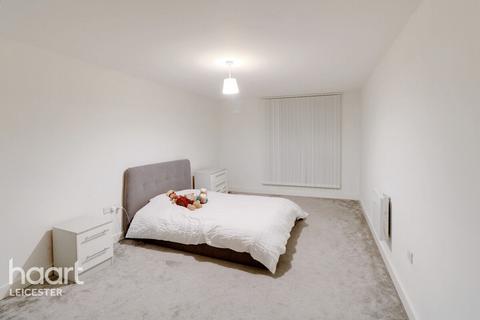 2 bedroom flat for sale - Charles Street, Leicester