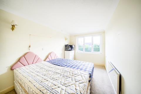 2 bedroom retirement property for sale - Shelly Crescent, Shirley, Solihull, West Midlands, B90