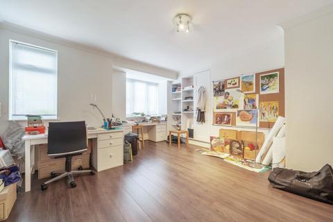 30 Brookway, London, SE3 9BJ