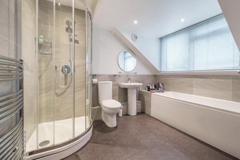 30 Brookway, London, SE3 9BJ