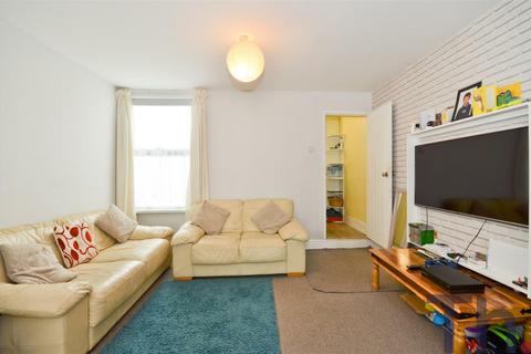 3 bedroom terraced house for sale, Newport PO30