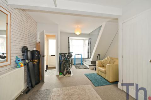 3 bedroom terraced house for sale, Newport PO30