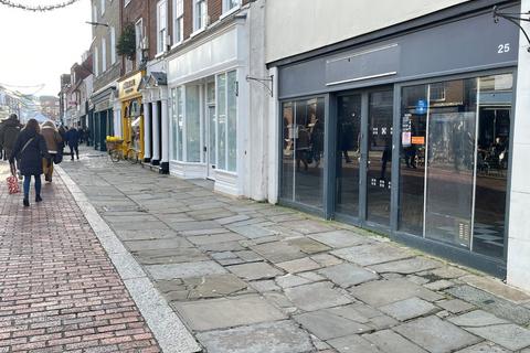 Retail property (high street) to rent, 25 North Street, Chichester, PO19 1LB