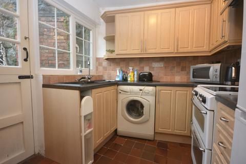 5 Meyrick Square, Dolgellau, LL40 1LT