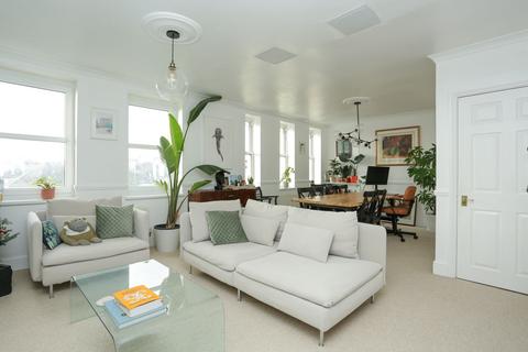 2 bedroom flat for sale - Clifton Gardens, Folkestone, CT20