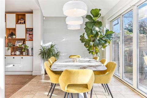 16 Grange Road, London, W5 5BX