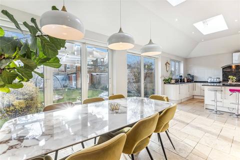 16 Grange Road, London, W5 5BX