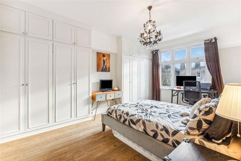 16 Grange Road, London, W5 5BX