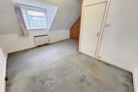 12 Cornwall Road, Swanage, BH19 1EU