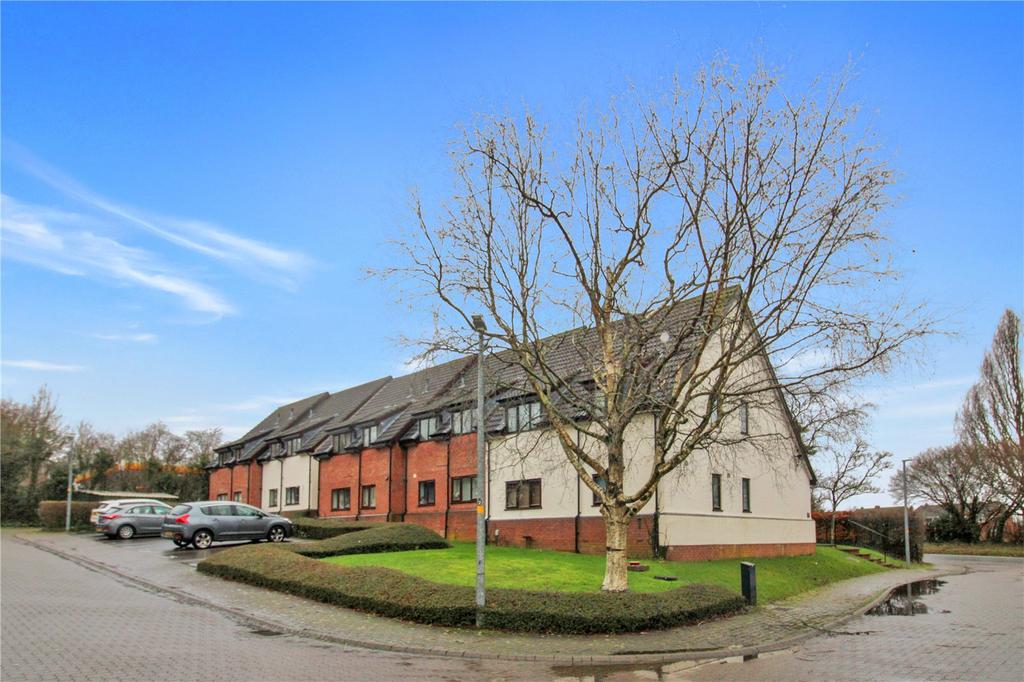 The Birches, Marlborough Road... 2 bed apartment for sale £125,000