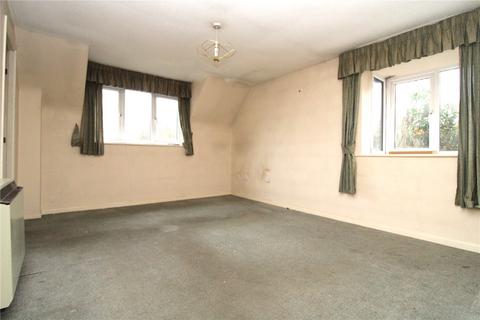 10 The Birches, Swindon, SN3 1PT