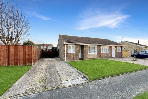 undefined, 2 bedroom Semi Detached Bungalow in Selsey
