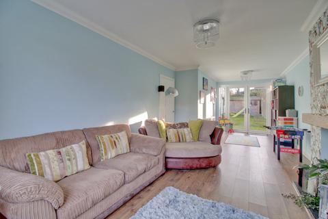 4 bedroom semi-detached house for sale, Green Lane, Cookridge, Leeds, West Yorkshire, LS16
