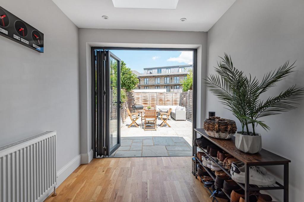 Stella Road, Tooting 3 bed terraced house for sale £800,000