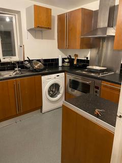 1 bedroom flat to rent, Greenslade Road, Barking, Essex, IG11