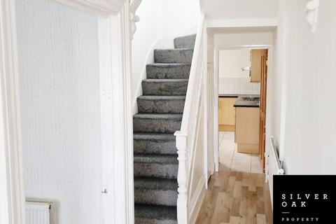 3 bedroom terraced house to rent - Robinson St, Llanelli SA15 1TT