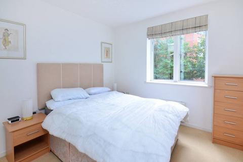 1 bedroom flat for sale, Naxos Building, Isle Of Dogs, London, E14